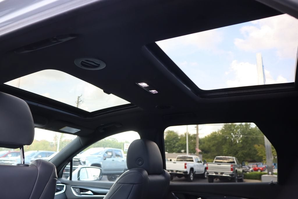 2023 Buick Enclave Essence - Photo 17