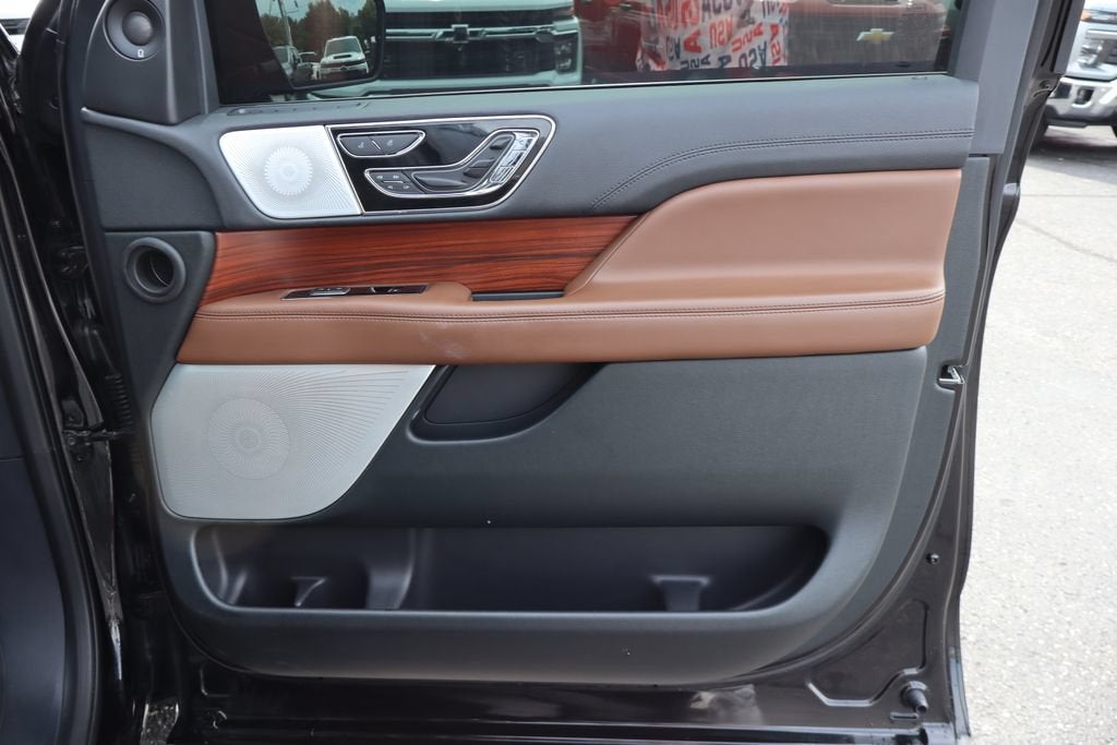 2024 Lincoln Navigator L Reserve