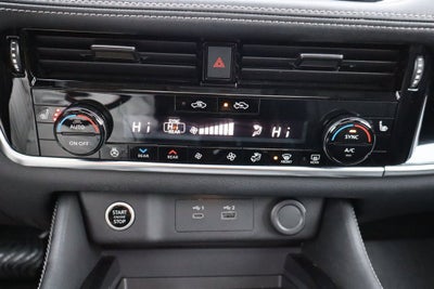 2022 Nissan Rogue SL