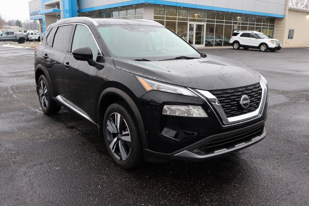 2022 Nissan Rogue SL