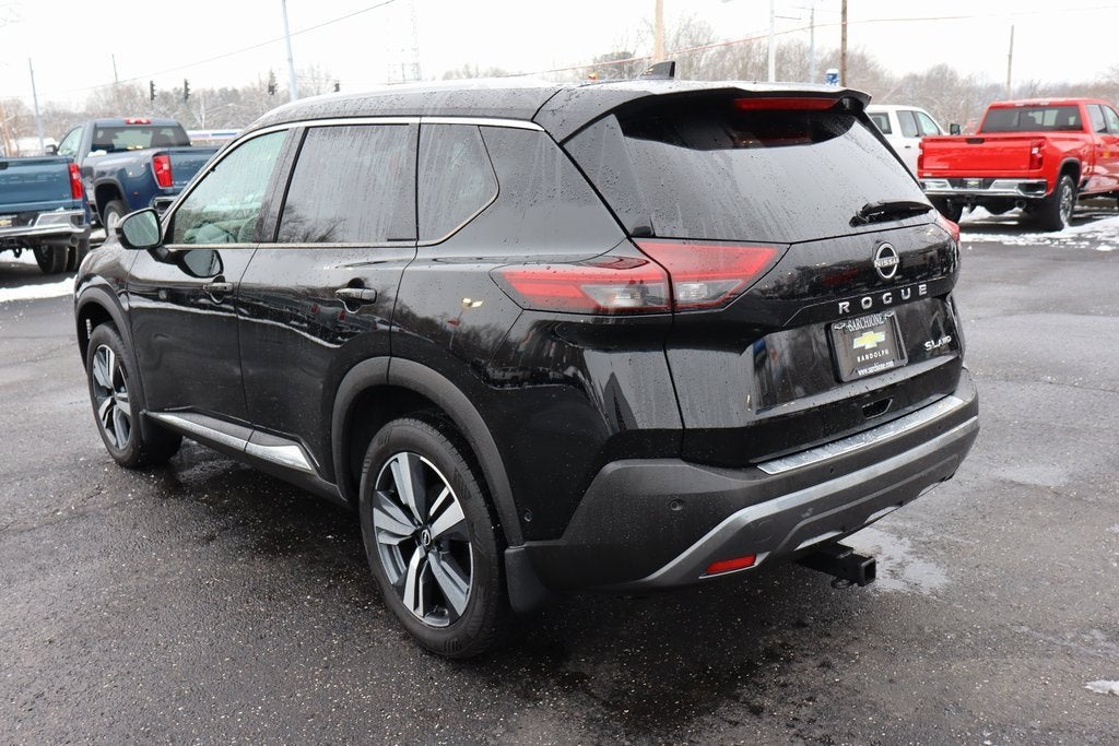 2022 Nissan Rogue SL