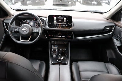 2022 Nissan Rogue SL