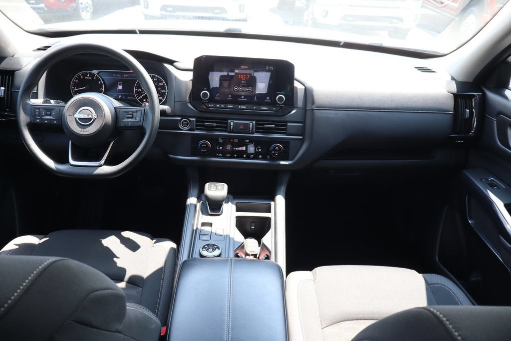 2023 Nissan Pathfinder S