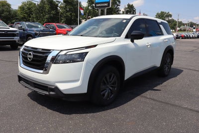2023 Nissan Pathfinder S