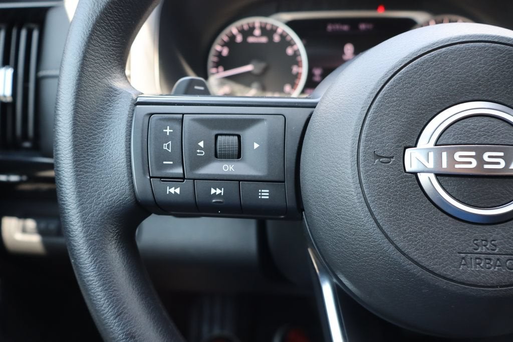 2023 Nissan Pathfinder S