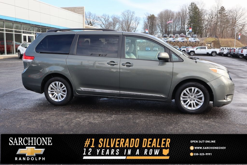 2012 Toyota Sienna XLE AAS