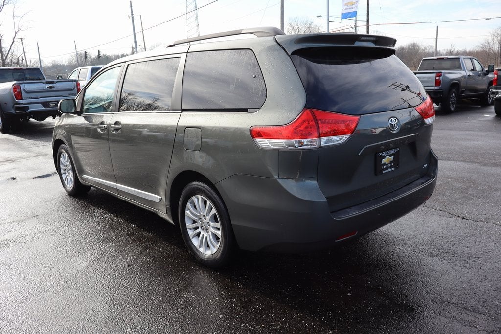 2012 Toyota Sienna XLE AAS