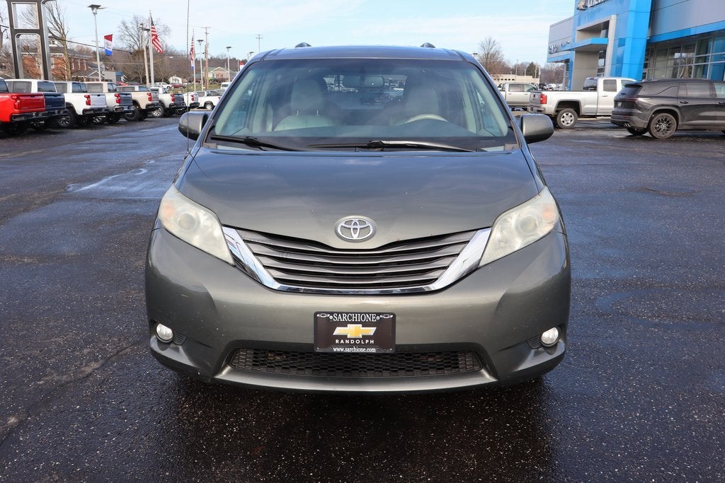 2012 Toyota Sienna XLE AAS