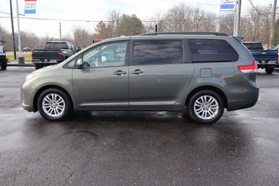 2012 Toyota Sienna XLE AAS