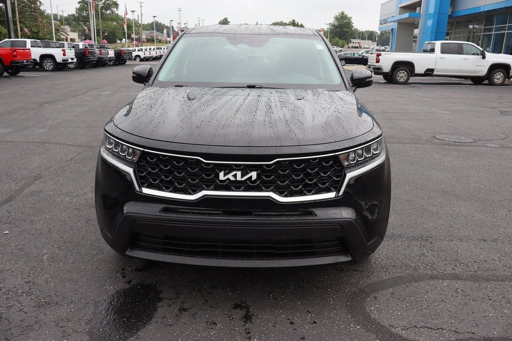 2022 Kia Sorento LX