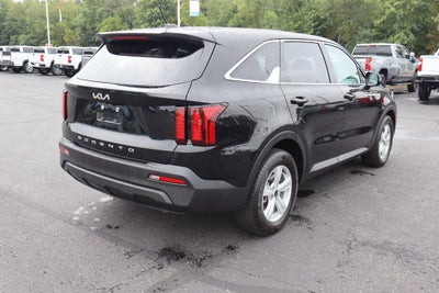 2022 Kia Sorento LX