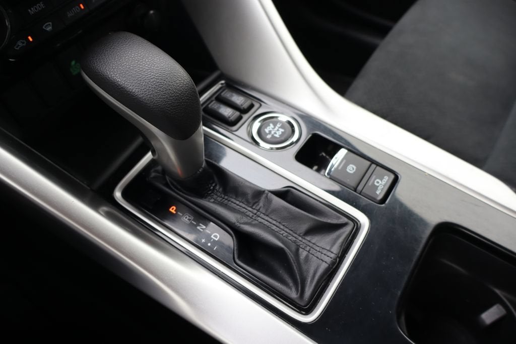 2022 Mitsubishi Eclipse Cross SE