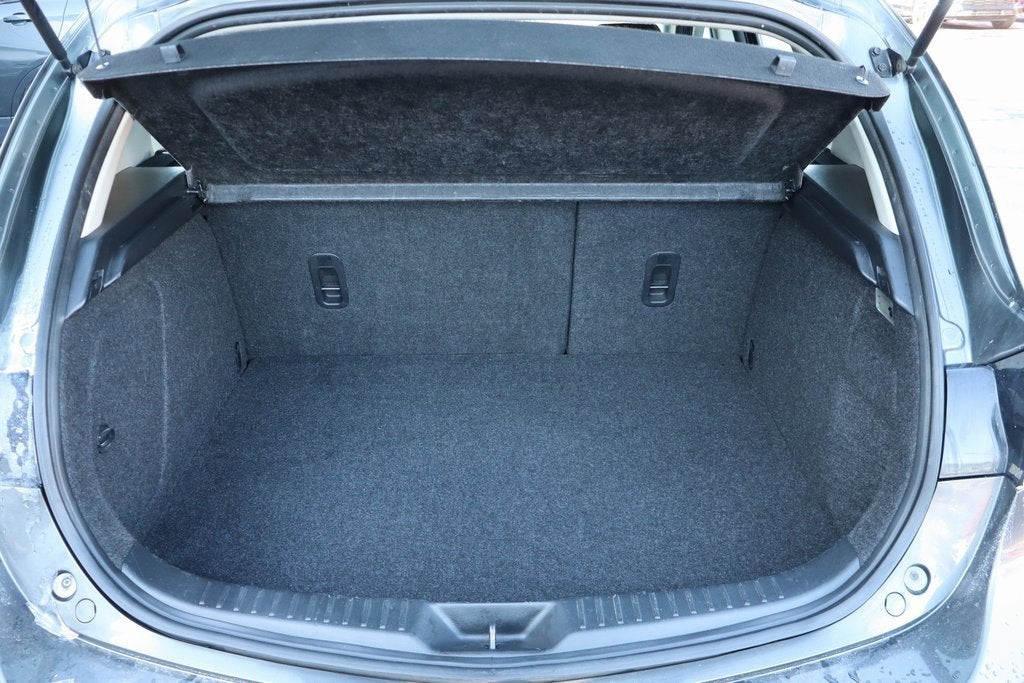 2012 Mazda Mazda3 i Touring