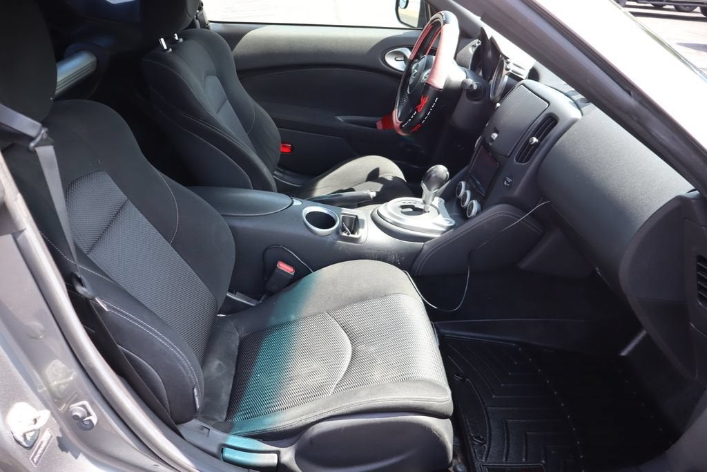2016 Nissan 370Z Base
