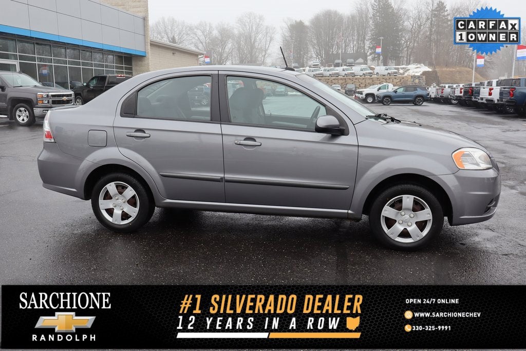 2011 Chevrolet Aveo LT w/1LT