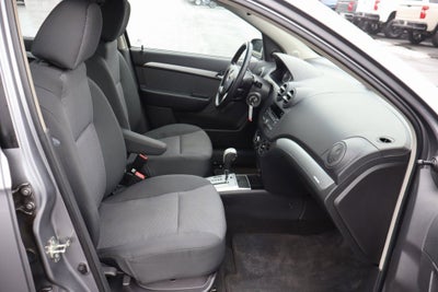 2011 Chevrolet Aveo LT w/1LT