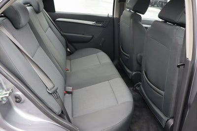 2011 Chevrolet Aveo LT w/1LT