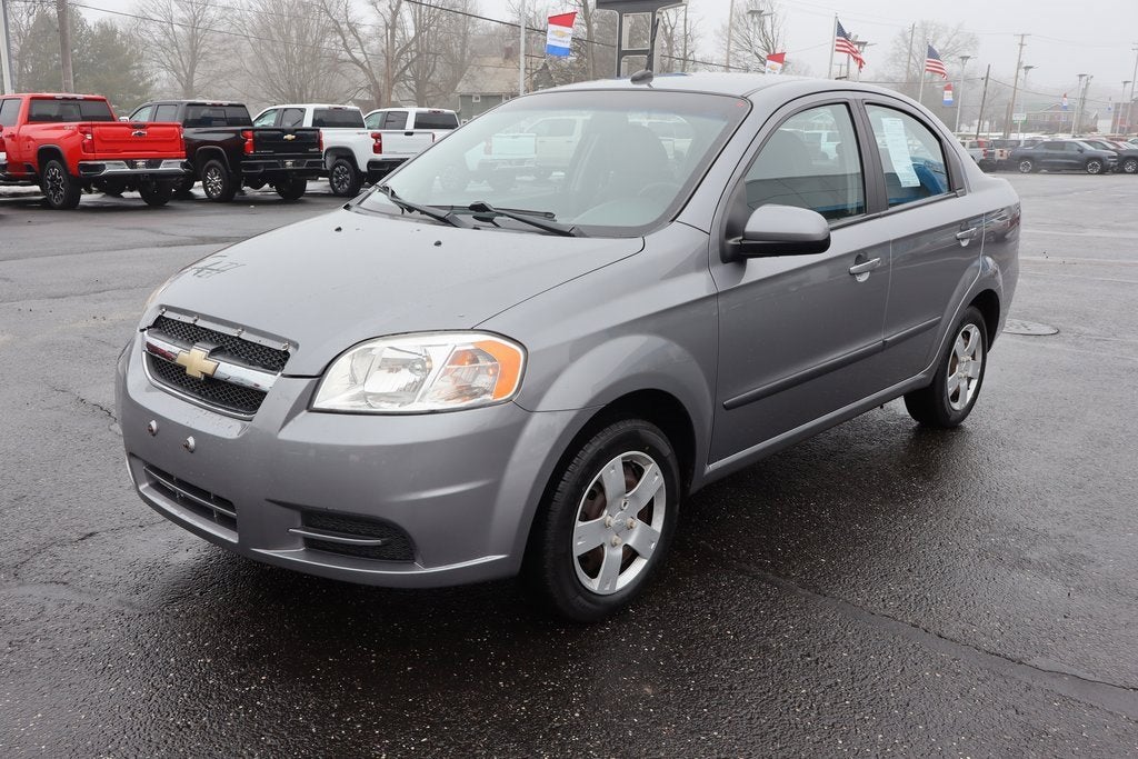 2011 Chevrolet Aveo LT w/1LT