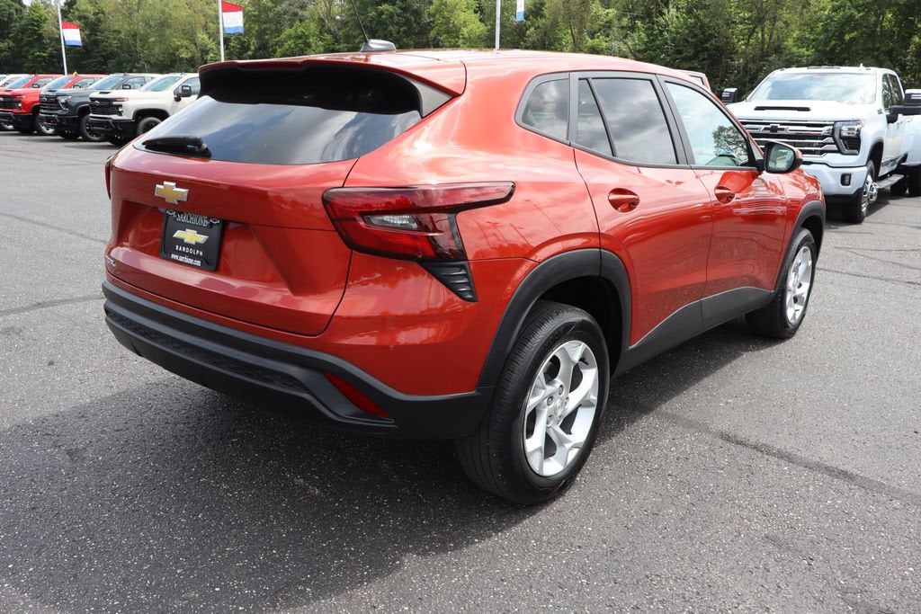 2024 Chevrolet Trax LS