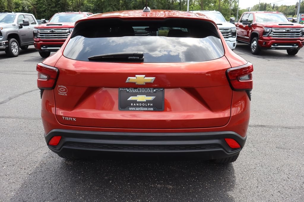 2024 Chevrolet Trax LS