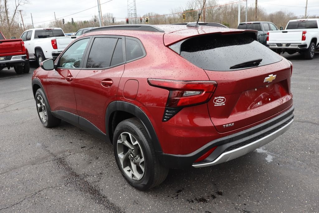 2024 Chevrolet Trax LT