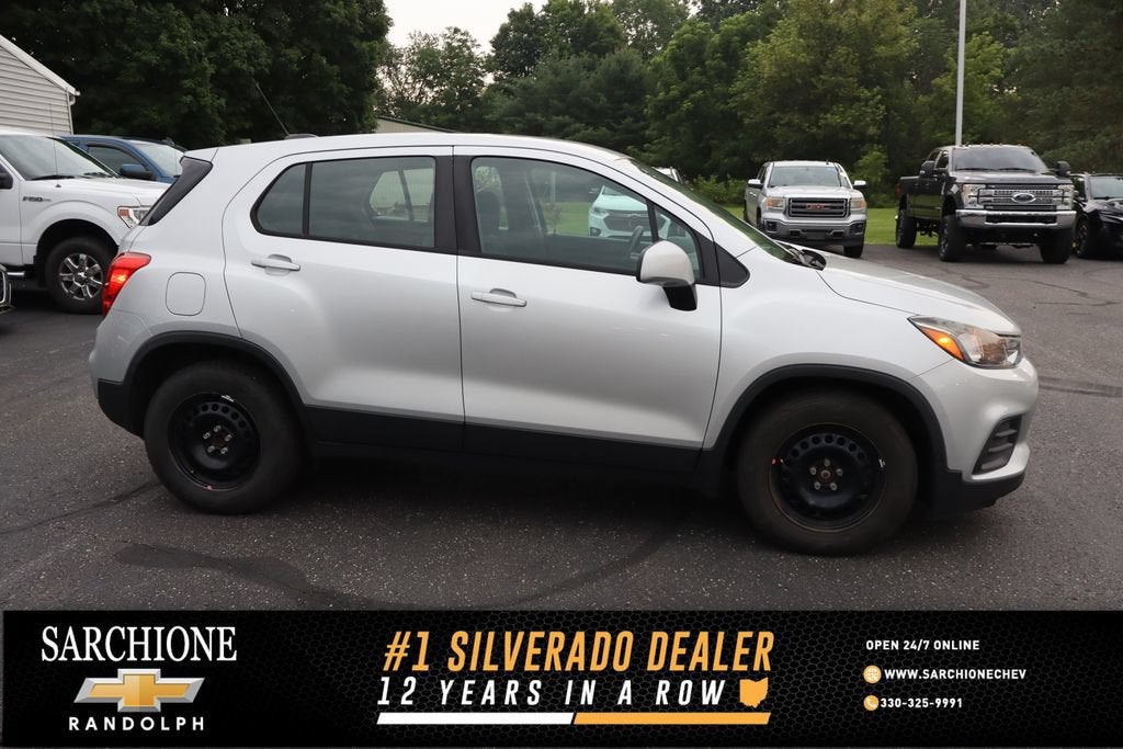 2017 Chevrolet Trax LS FWD photo