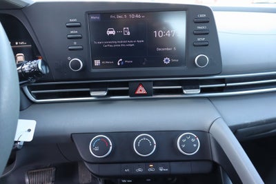 2021 Hyundai Elantra SE