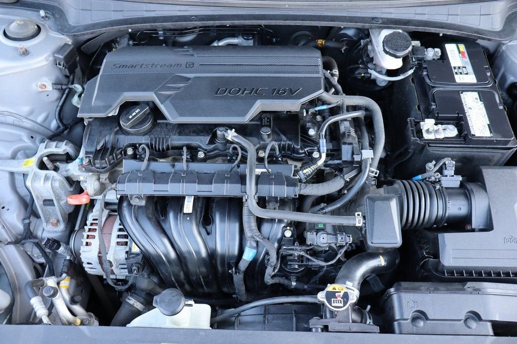 2021 Hyundai Elantra SE