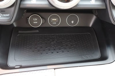 2023 Genesis G70 Base