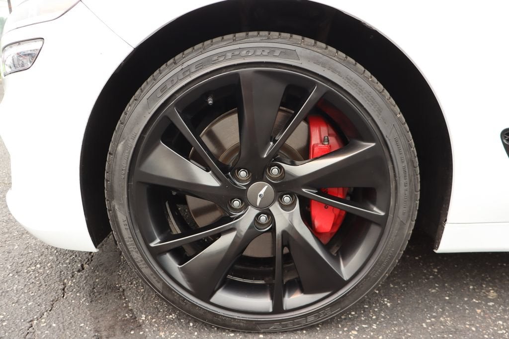 2023 Genesis G70 Base
