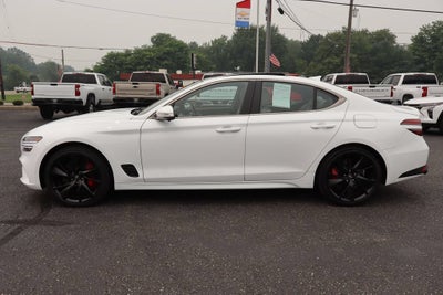 2023 Genesis G70 Base