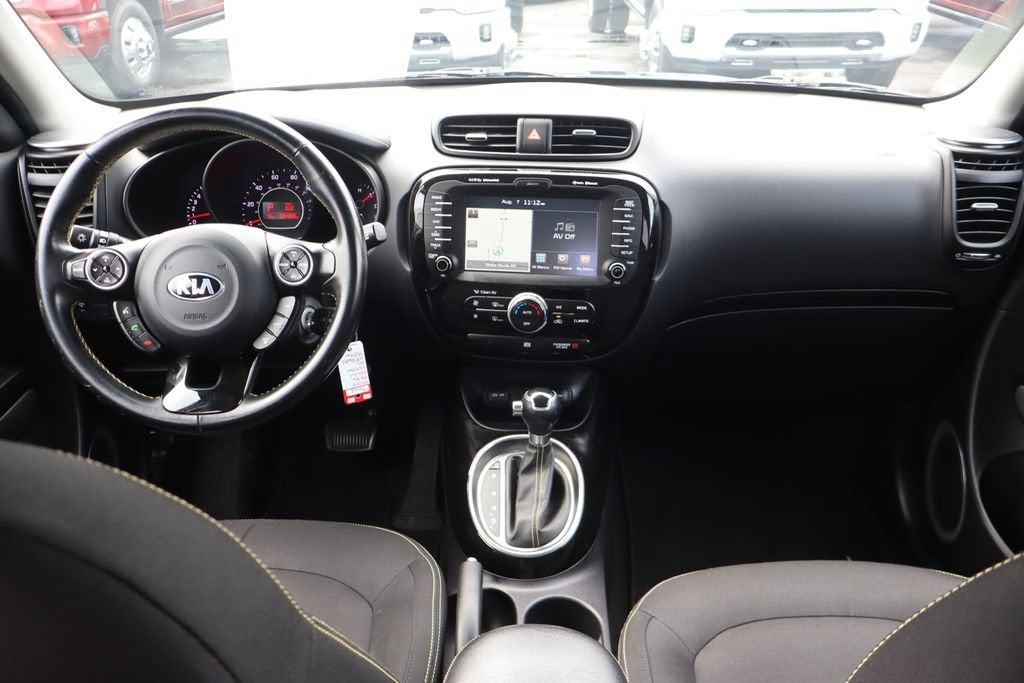 2015 Kia Soul Base