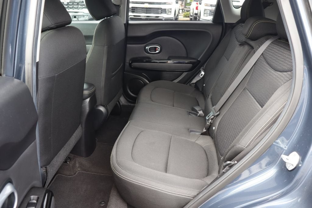 2015 Kia Soul Base