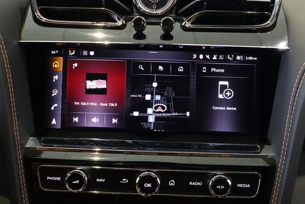 2025 Bentley Bentayga V8