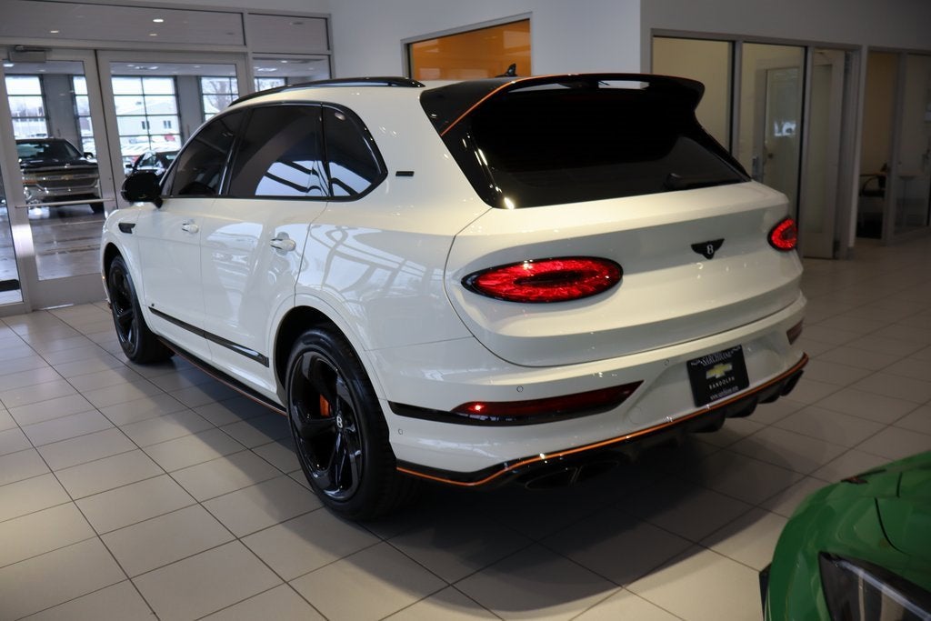 2025 Bentley Bentayga V8