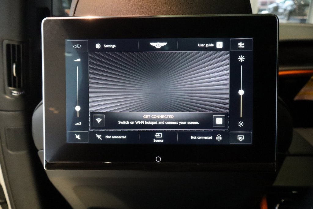 2025 Bentley Bentayga V8