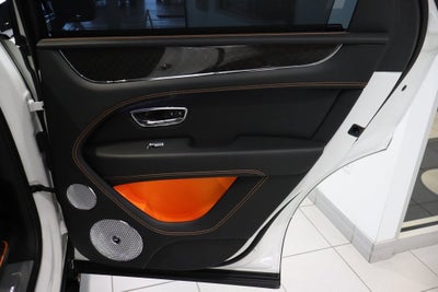 2025 Bentley Bentayga V8
