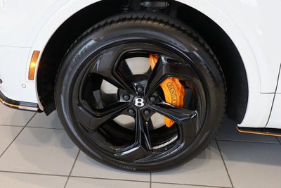 2025 Bentley Bentayga V8