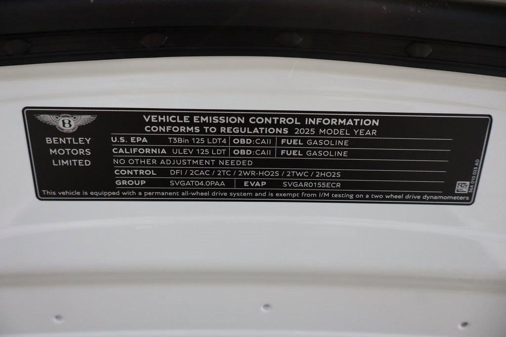 2025 Bentley Bentayga V8