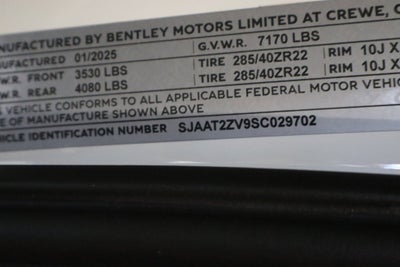 2025 Bentley Bentayga V8