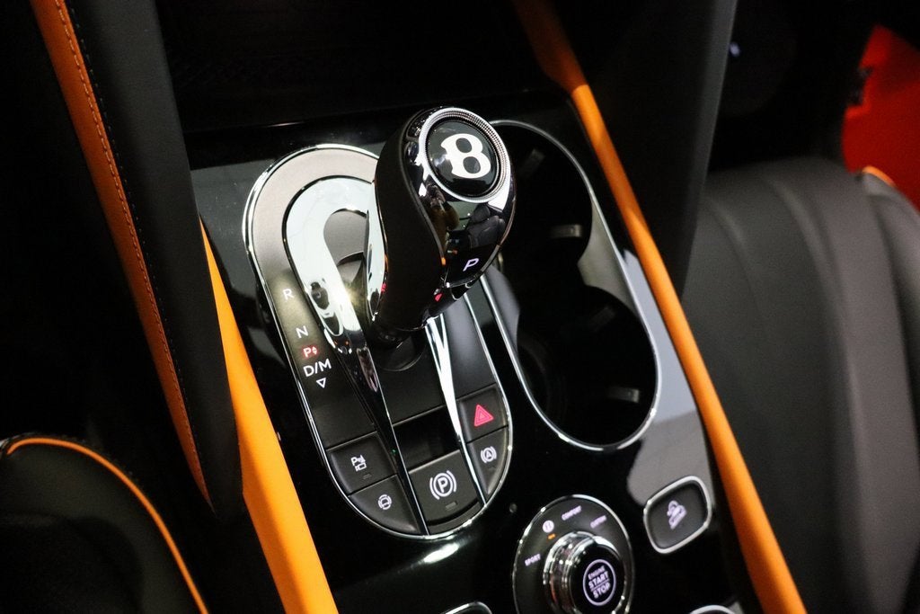 2025 Bentley Bentayga V8