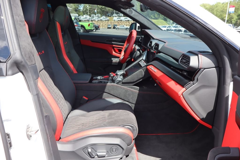 2024 Lamborghini Urus S