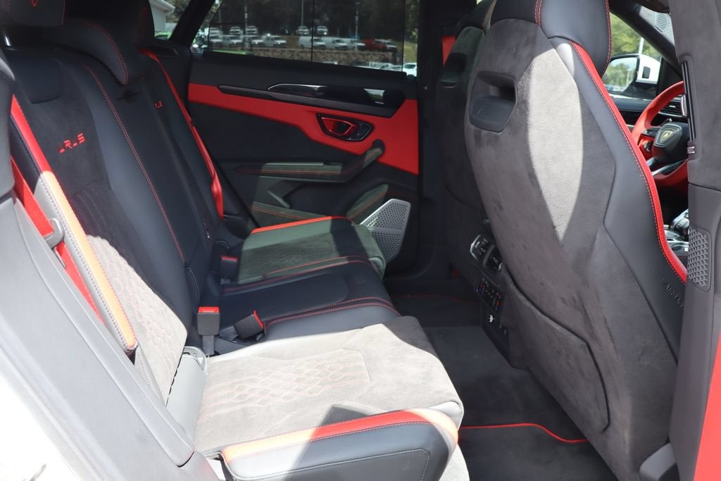 2024 Lamborghini Urus S