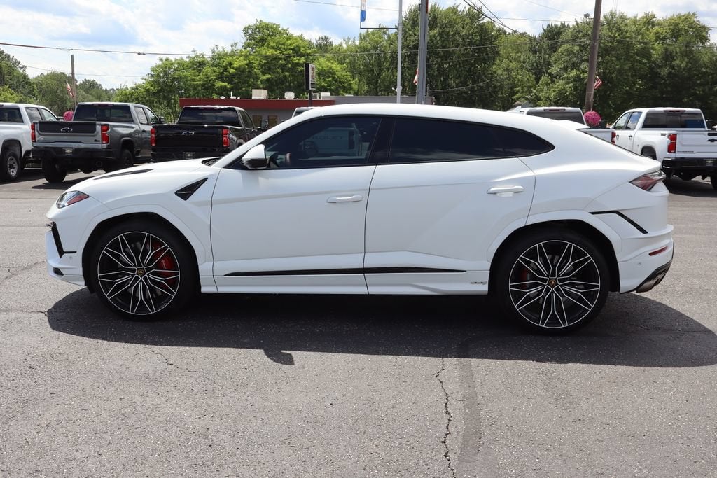 2024 Lamborghini Urus S