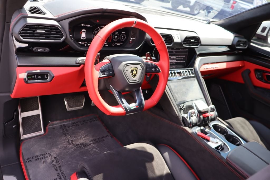 2024 Lamborghini Urus S