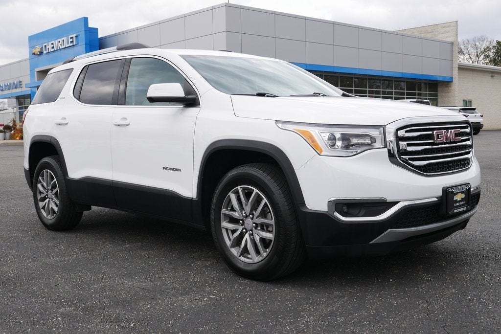 Used 2018 GMC Acadia SLE-2 with VIN 1GKKNSLS0JZ168631 for sale in Randolph, OH